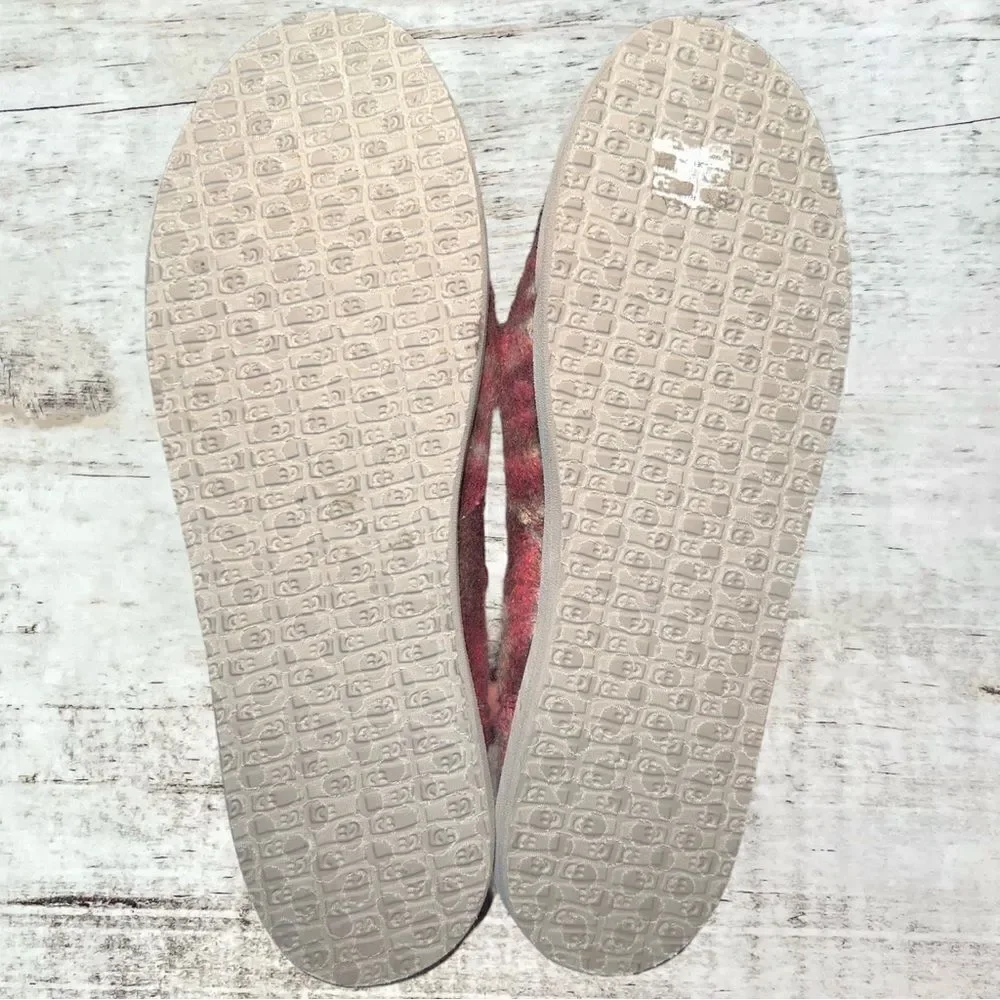 Sanuk Calichill Burgundy Slip Ons Women’s Size 11
